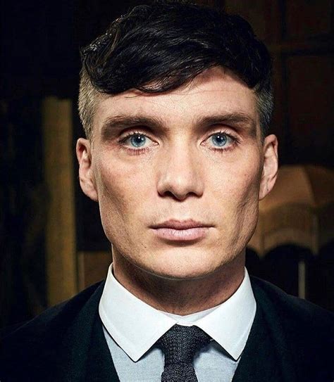 [Fotos] Así lucirá Cillian Murphy como Tommy Shelby .